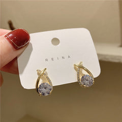 Korean-style crystal teardrop stud earrings