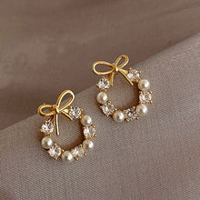 Bow & Gold Pearls Earrings