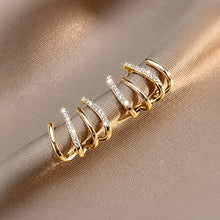 Anti Tarnish Claw Studs Earrings
