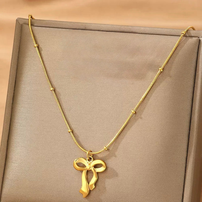 Golden Bow Necklace