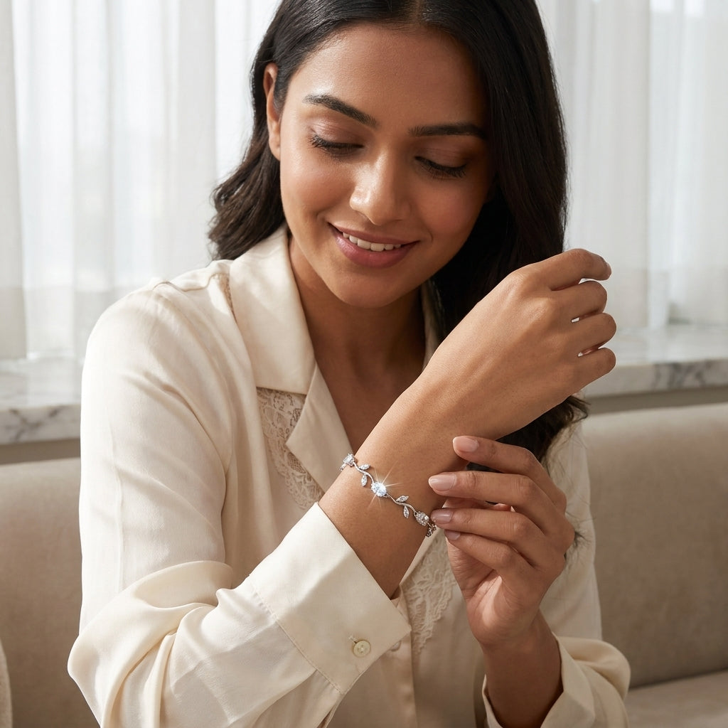 White Stone Tulip Bracelet | Silver Plated - Anti Tarnish